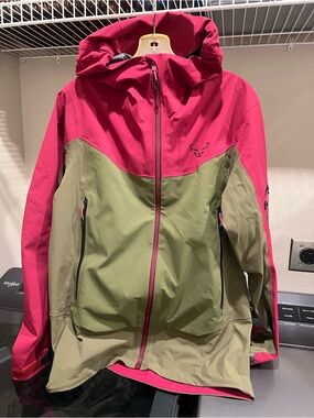 Dynafit women Beast Hybrid jacket Olive Green and Berry Size L